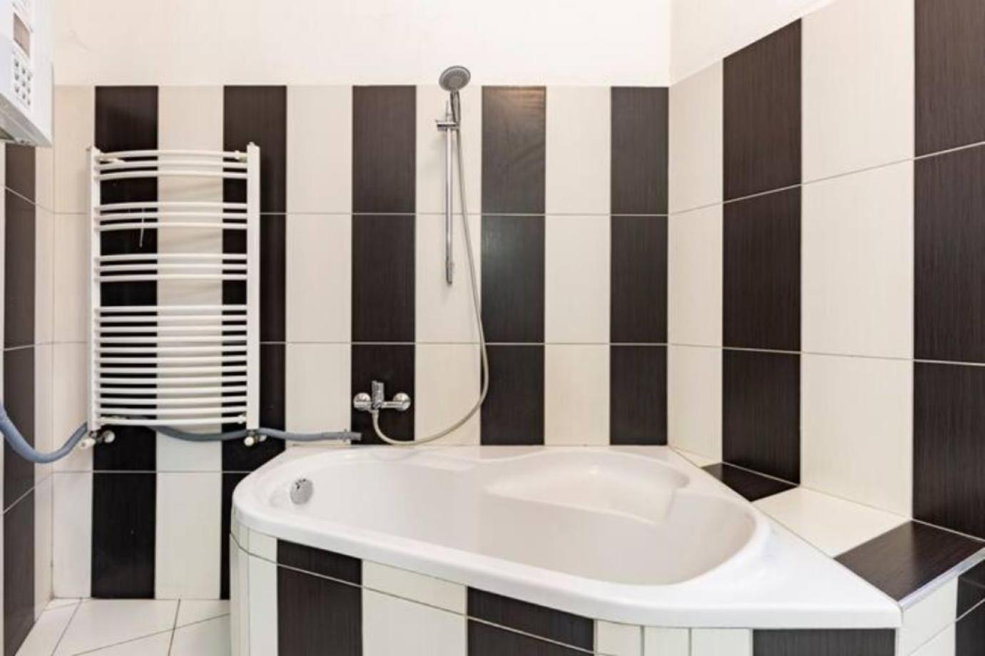 Bourgeois Elegance In The Heart Of Budapest Extérieur photo